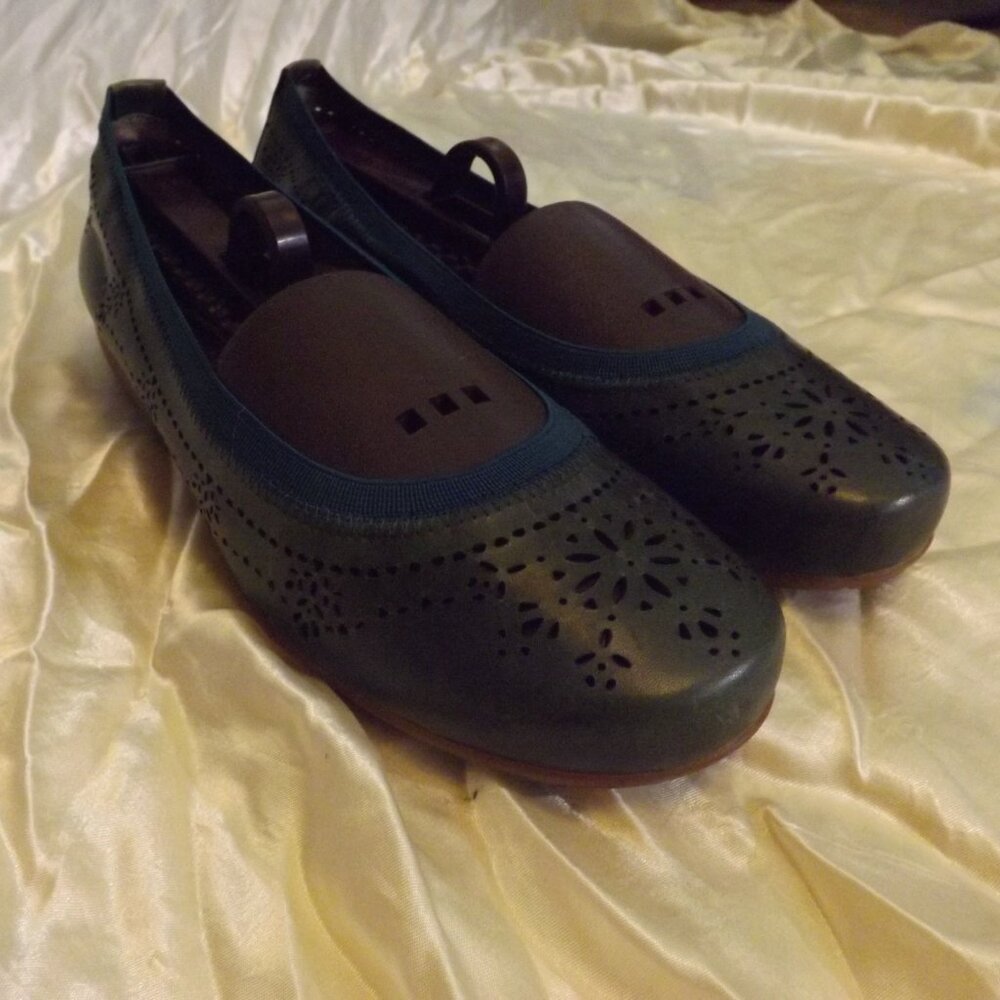 Abeo Tamara Women's Flat Ballet Orthotic Laser Cut-Out Leather 7.5N